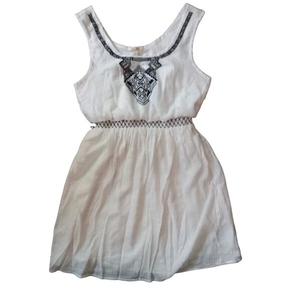 Mi Ami Ivory Boho Embroidered Fit Flare Dress L Aztec Tribal Vacay Beachy Clean - Picture 8 of 10